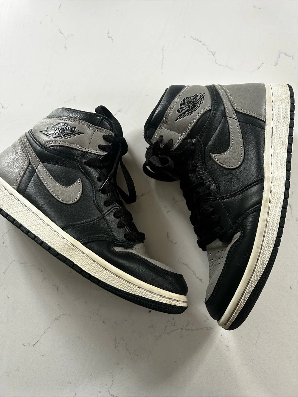 2018 Air Jordan 1 retro high og shadow grey/black men’s size 7